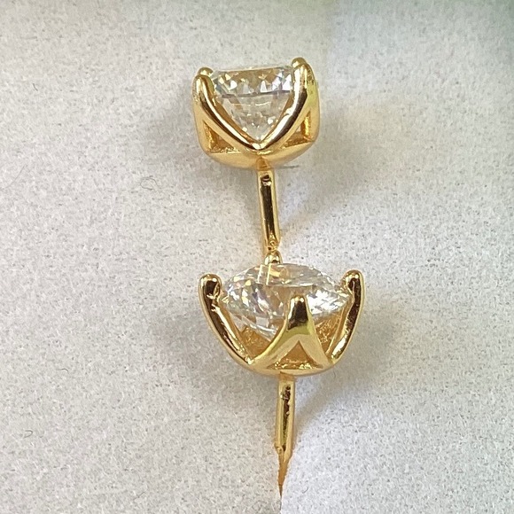 Stud Earrings Gold Tone‎ Round Cut Crystal Rhinestone Sparkly Jewelry - Picture 3 of 7